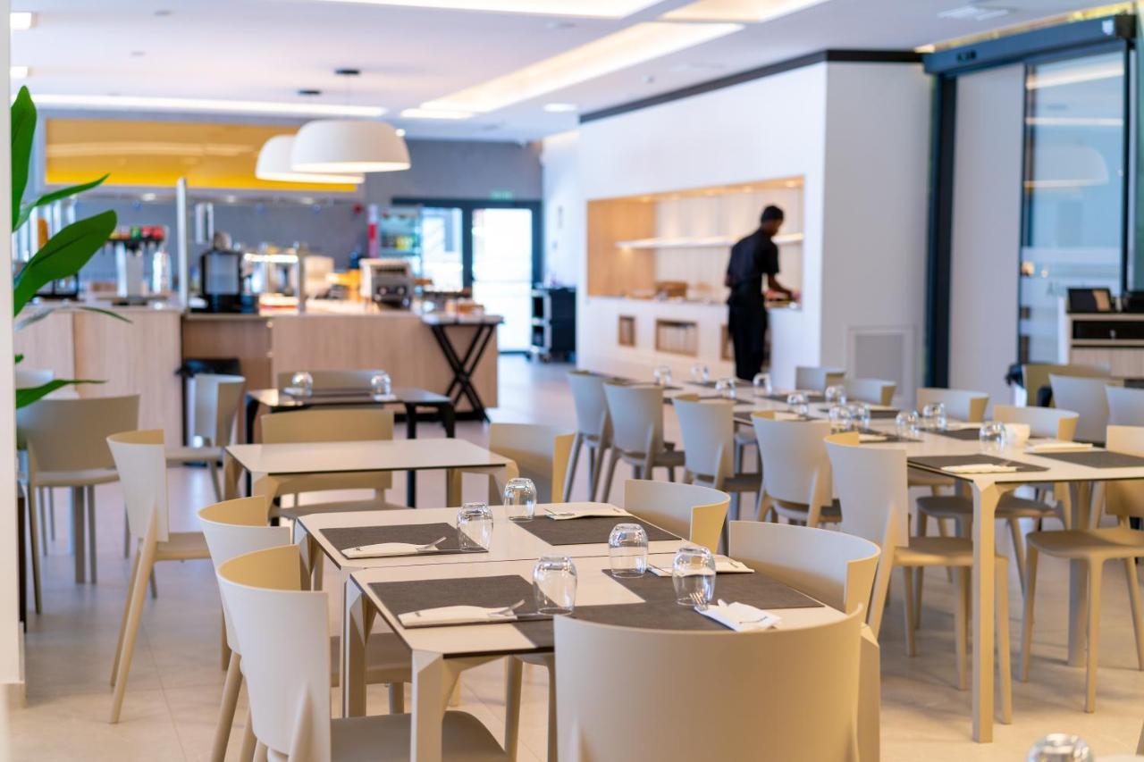 Alannia Salou Hotel ภายนอก รูปภาพ