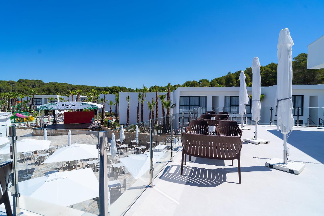 Alannia Salou Hotel ภายนอก รูปภาพ